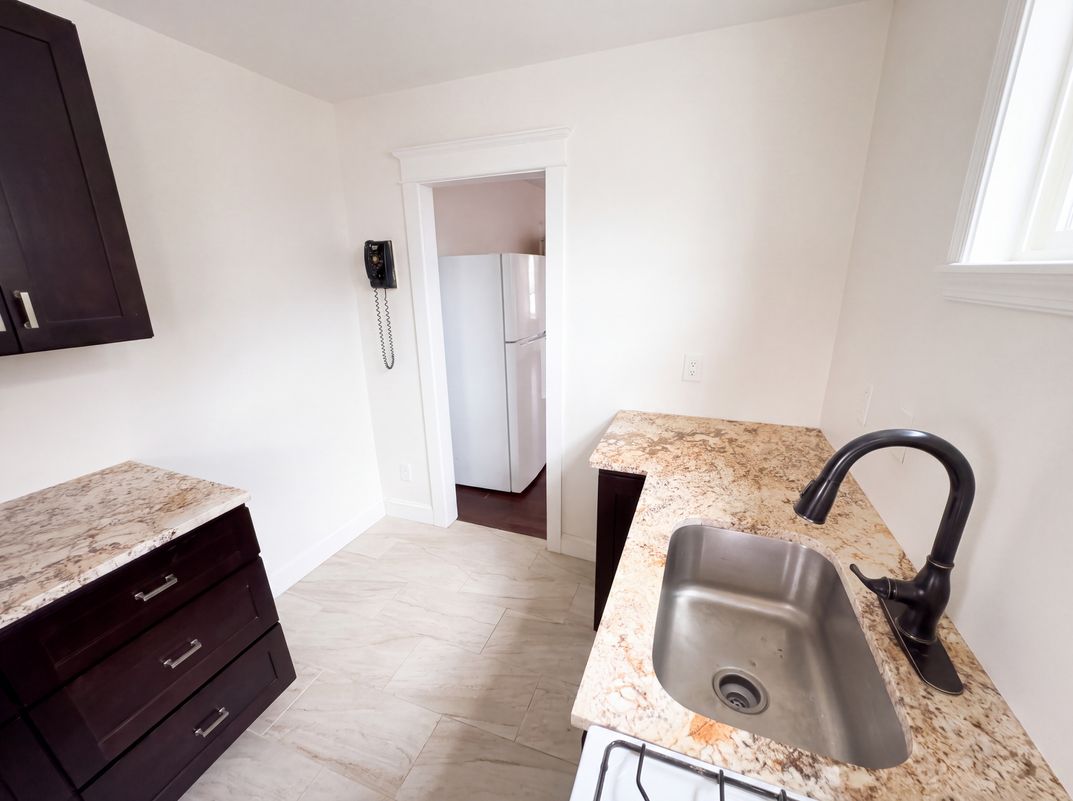 Photo 6 of 21 of 1809 Wakeling St, Philadelphia, PA