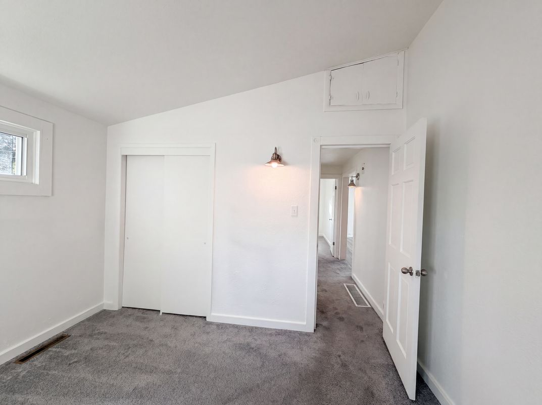Photo 9 of 16 of 433 Sunnyside Ln, Longmont, CO