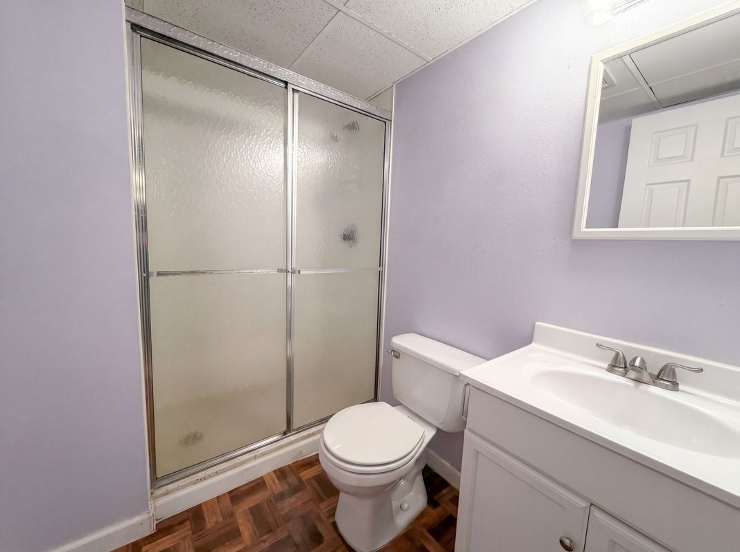 Photo 10 of 18 of 1 Winstead Pl, Florissant, MO