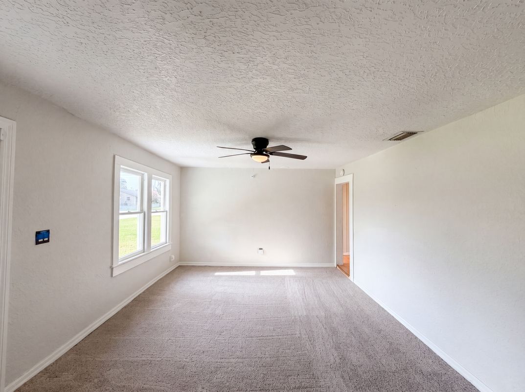 Photo 19 of 24 of 718 Alabama Ave, Saint Cloud, FL
