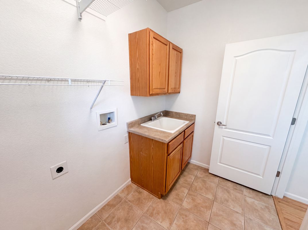 Photo 28 of 31 of 10253 Uravan St, Commerce City, CO