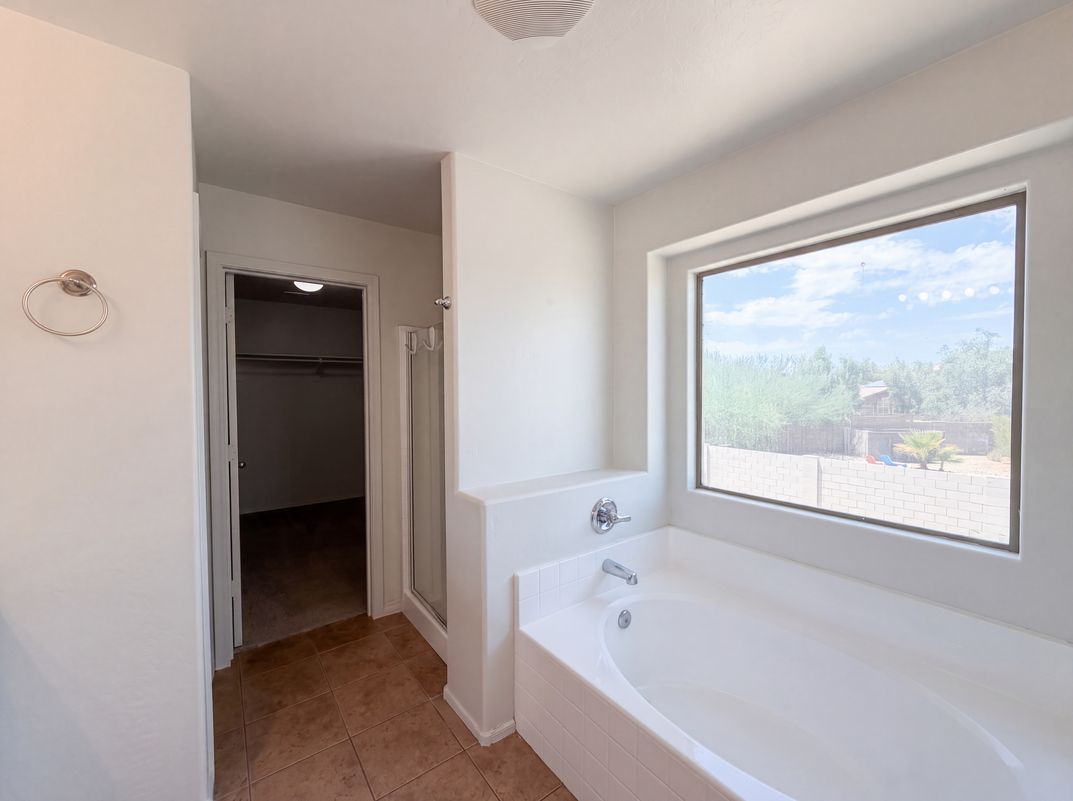 Photo 7 of 29 of 25660 W Elwood St, Buckeye, AZ