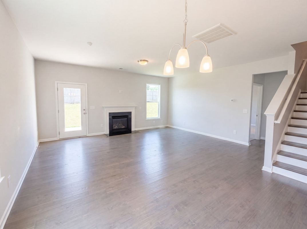 Property photo 3 of 217 Cassingham Ln