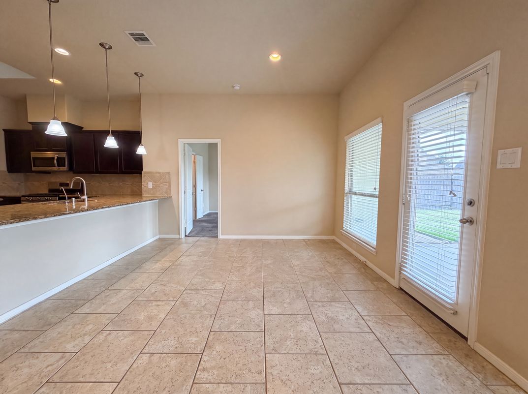 Photo 6 of 17 of 4511 Fenway Park Way, Spring, TX