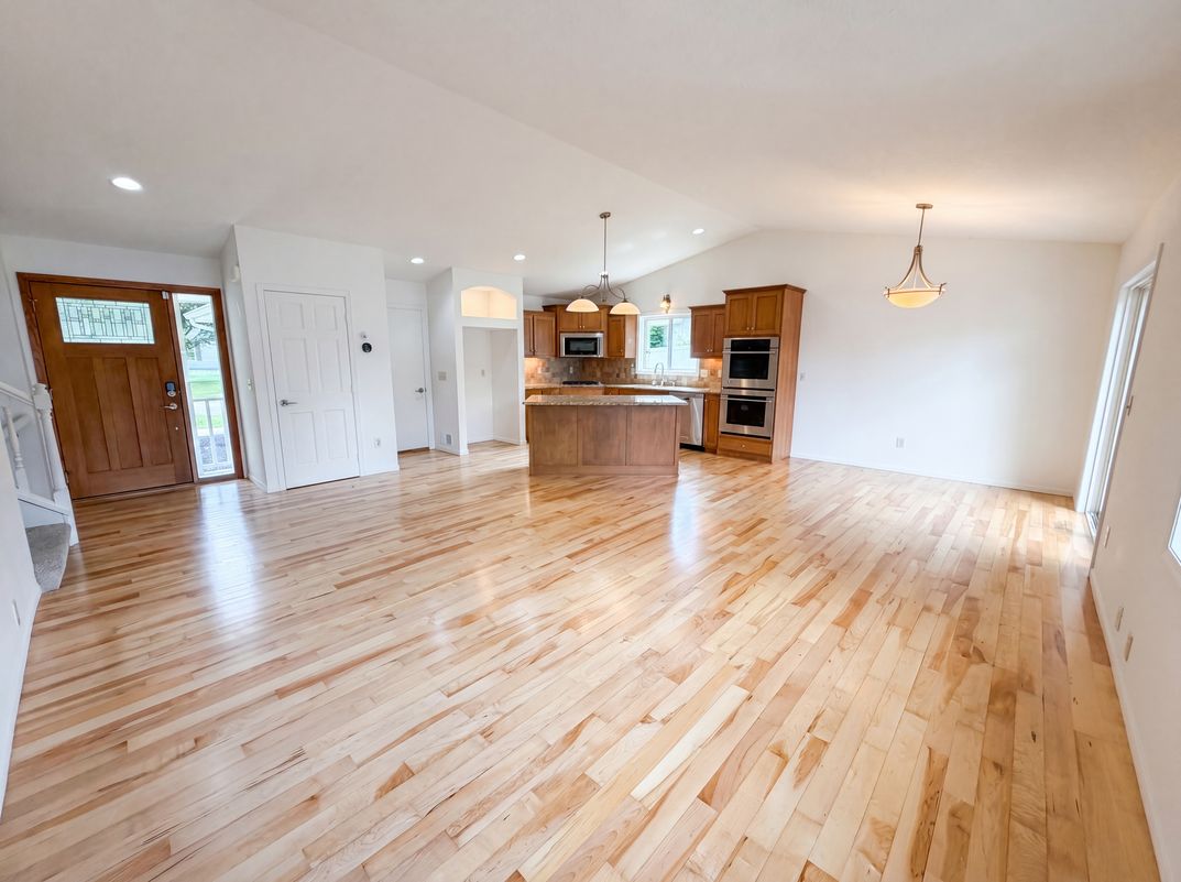 Photo 3 of 34 of 12754 Ibis St NW, Coon Rapids, MN