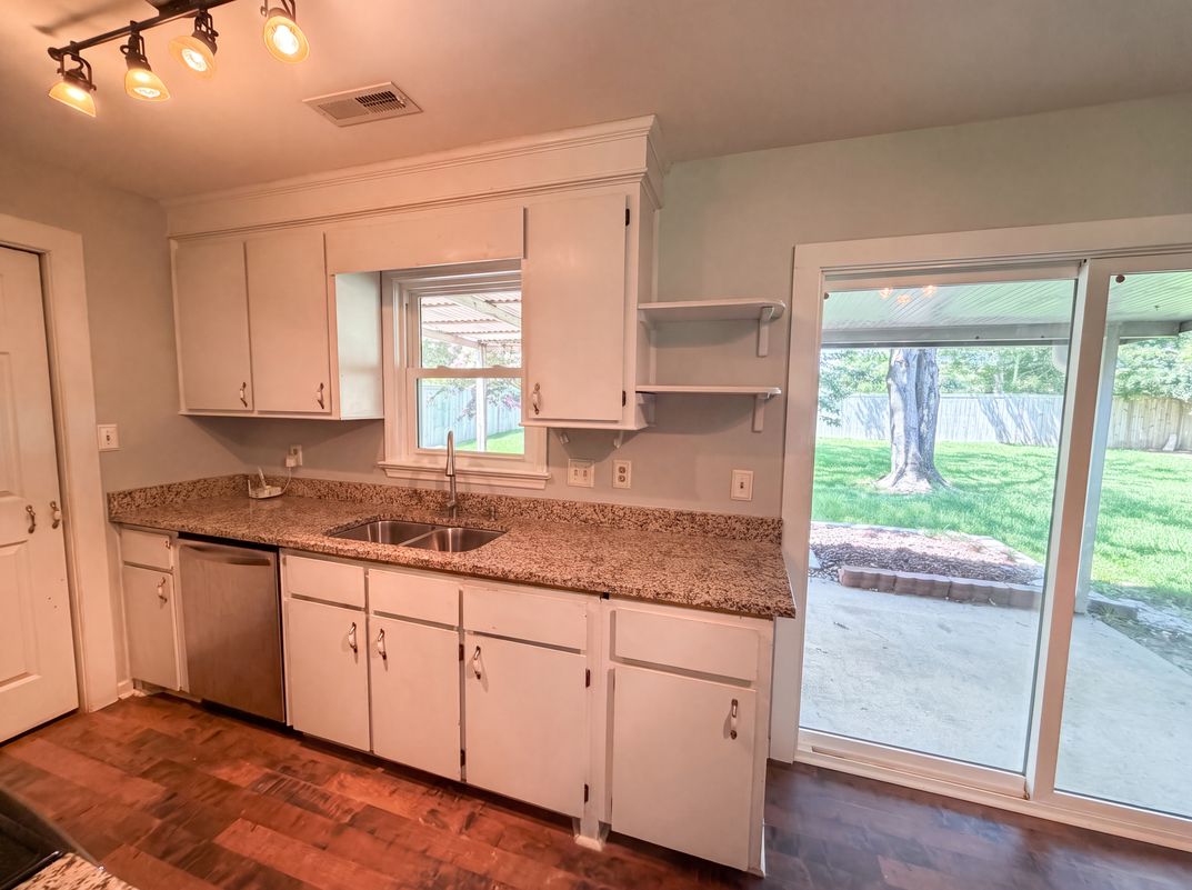 Photo 15 of 18 of 117 Azalea Rd, Goose Creek, SC