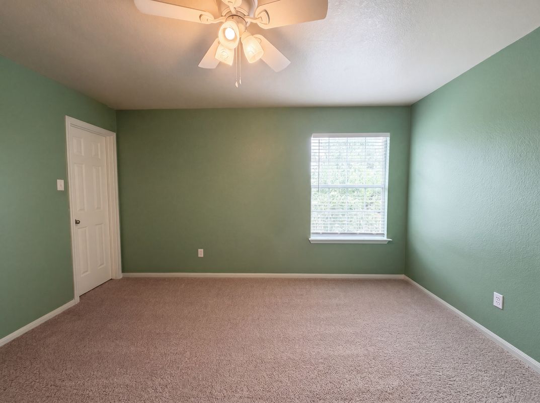 Photo 9 of 19 of 313 Crowfoot Dr, Harker Heights, TX