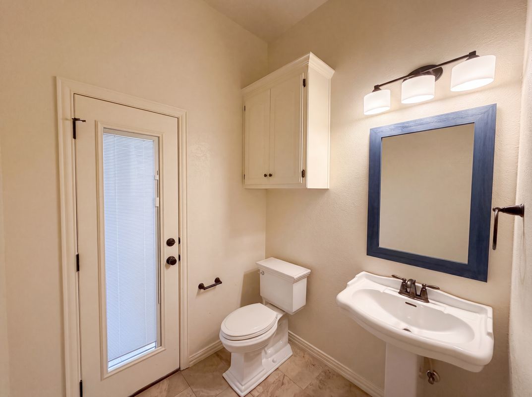 Photo 26 of 38 of 4606 Mill Wood Dr, Colleyville, TX