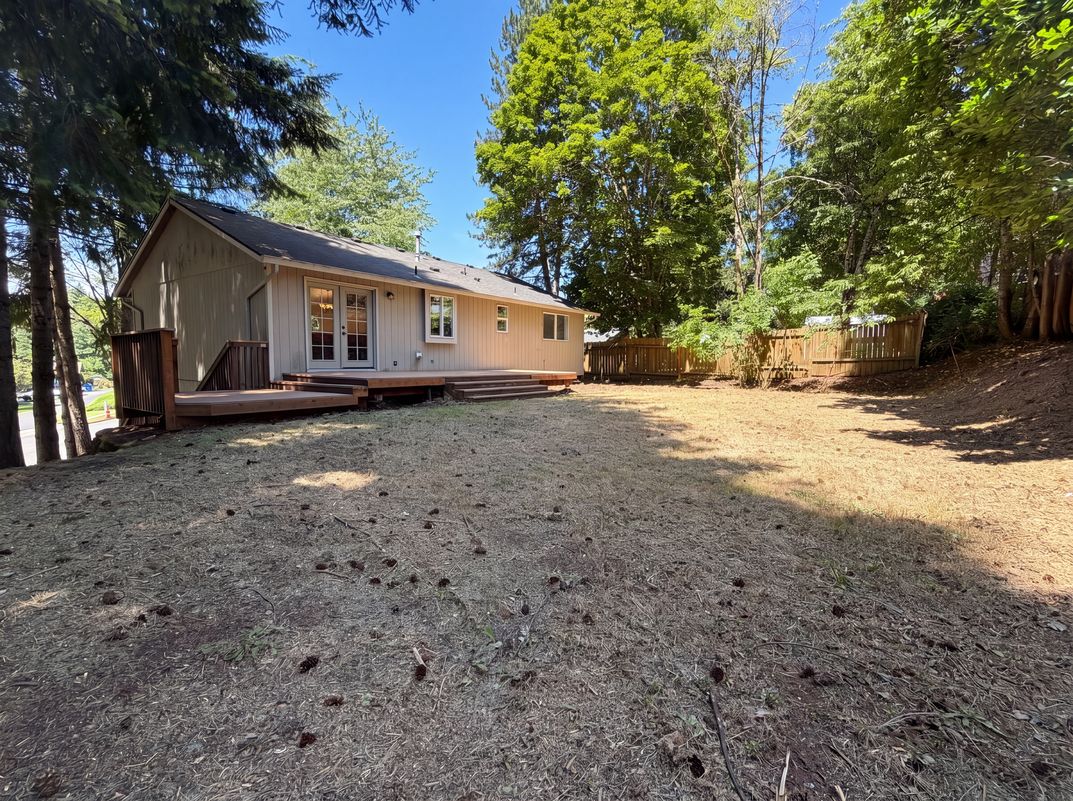 Photo 5 of 17 of 37685 Sandy Heights St, Sandy, OR
