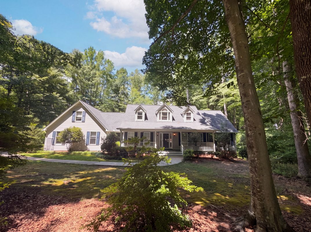 Property photo 1 of 335 Dill Cir
