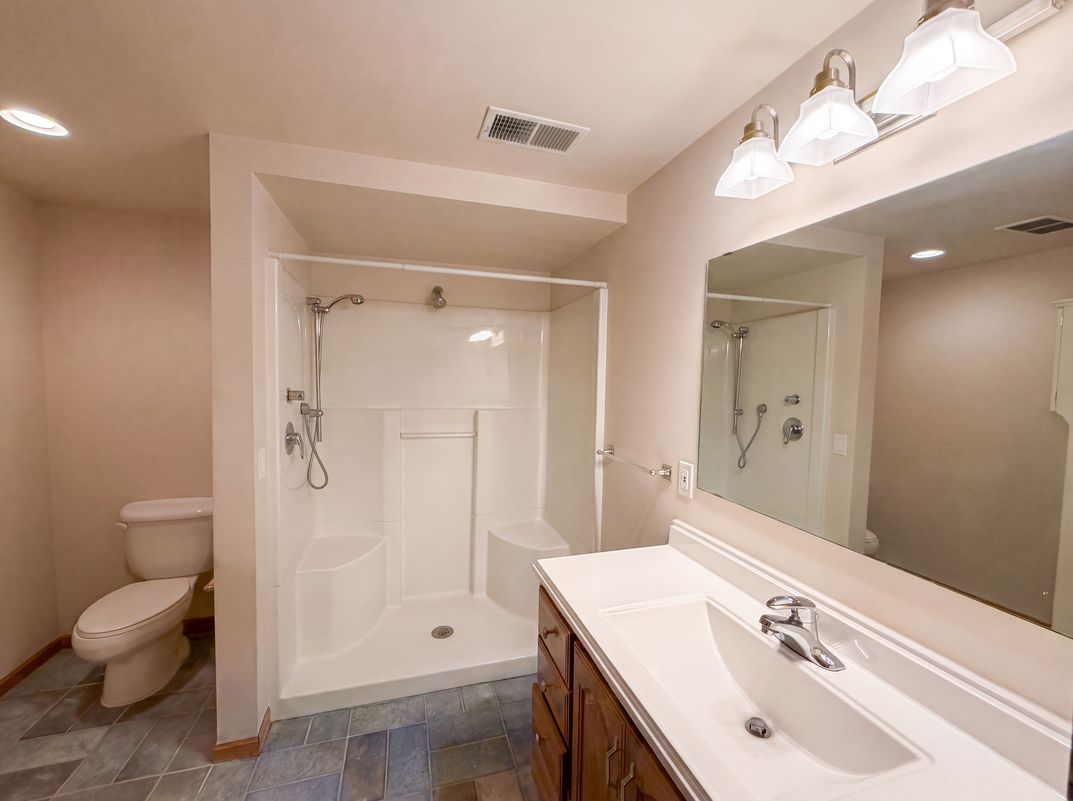 Photo 15 of 27 of 5243 Latta St, Saint Paul, MN