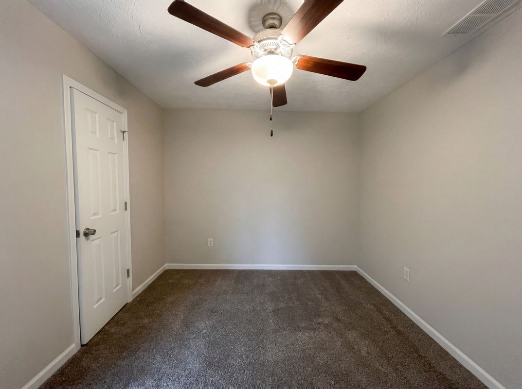 Photo 20 of 35 of 2859 Savannah Walk Ln, Suwanee, GA