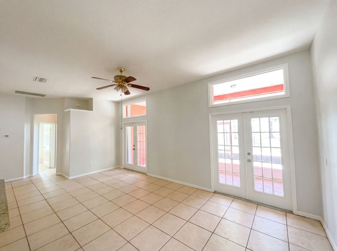 Photo 8 of 35 of 62 Cordona Dr, Kissimmee, FL