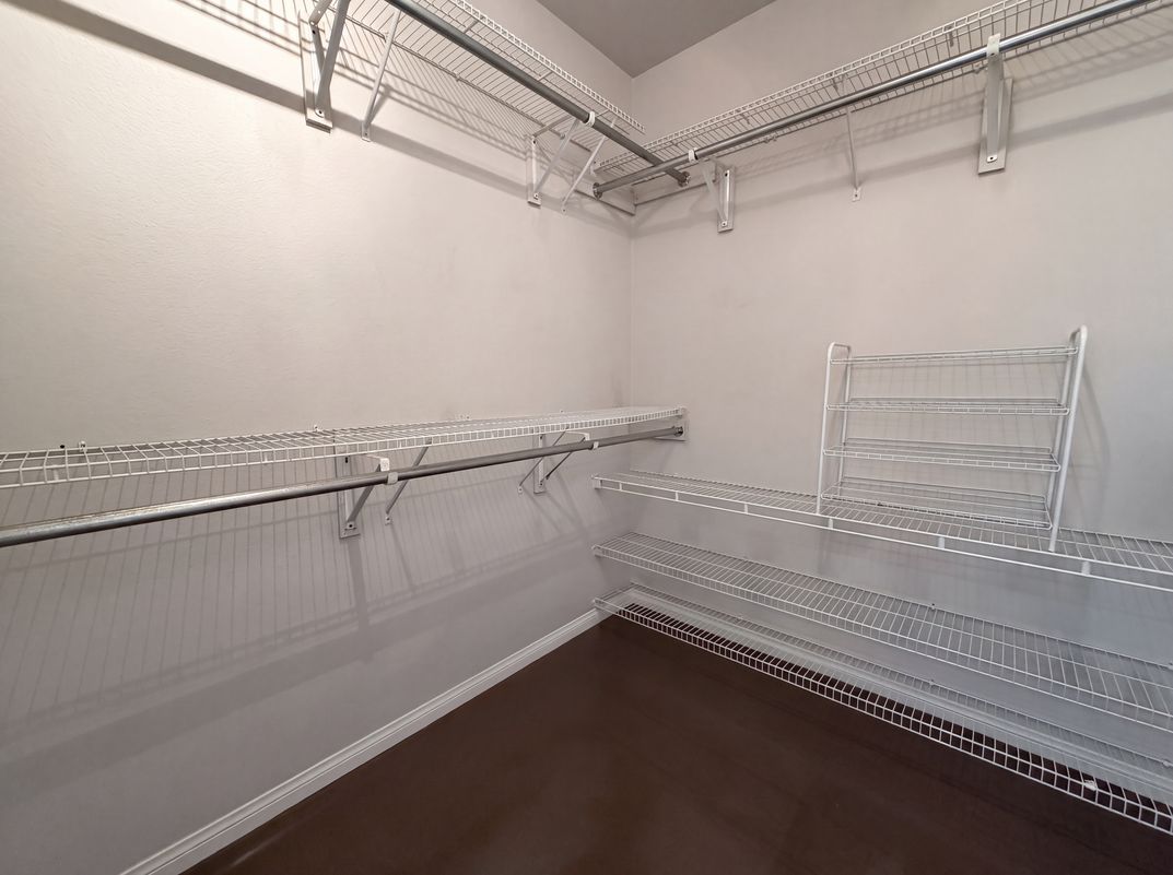 Photo 16 of 21 of 908 Baronet Dr, Las Vegas, NV