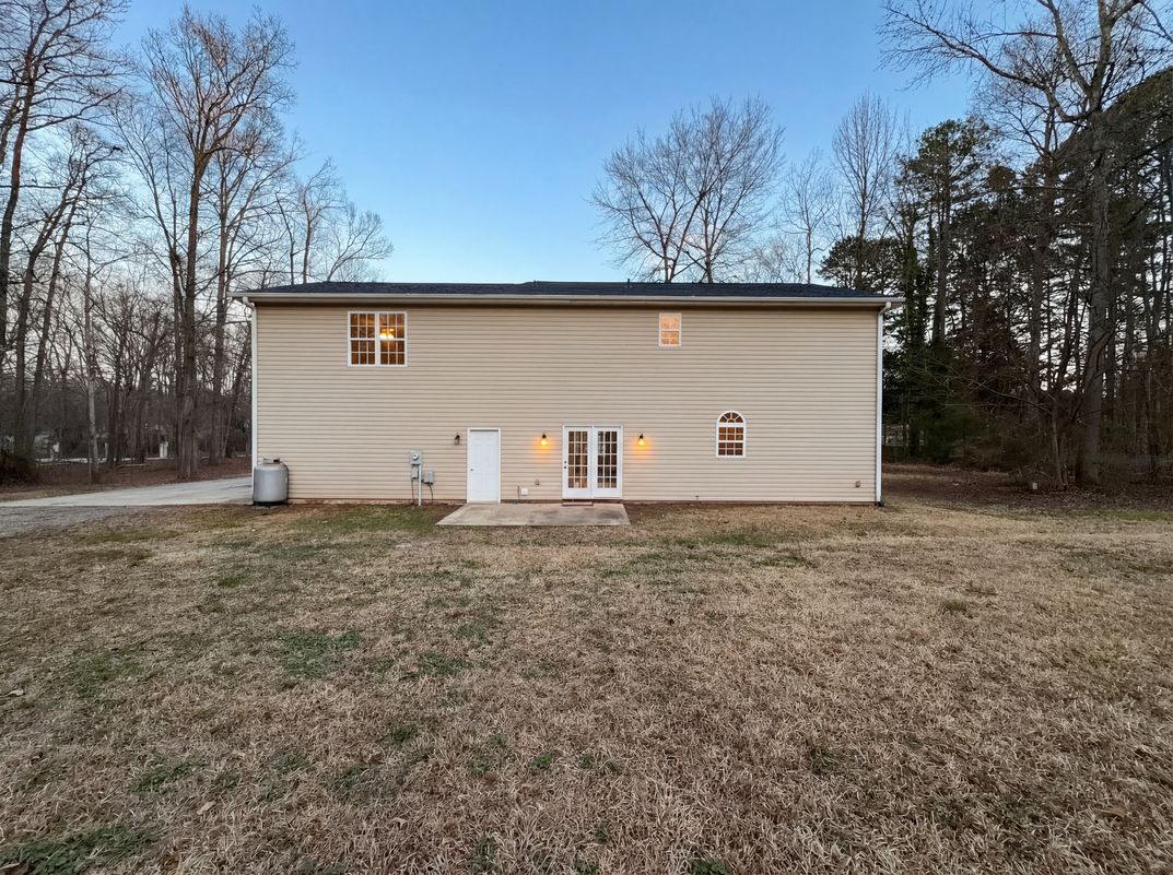 Photo 5 of 22 of 4408 Waxhaw Indian Trail Rd, Indian Trail, NC