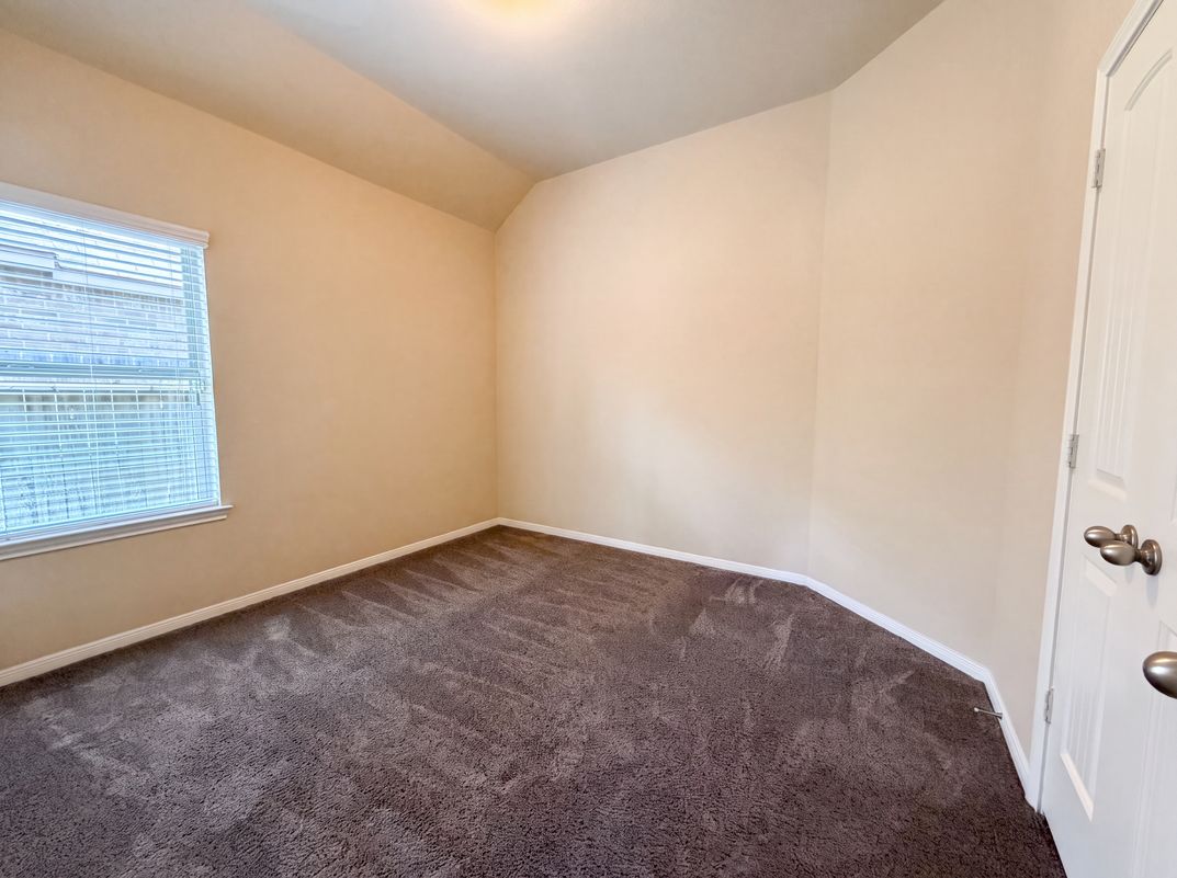 Photo 11 of 17 of 4511 Fenway Park Way, Spring, TX