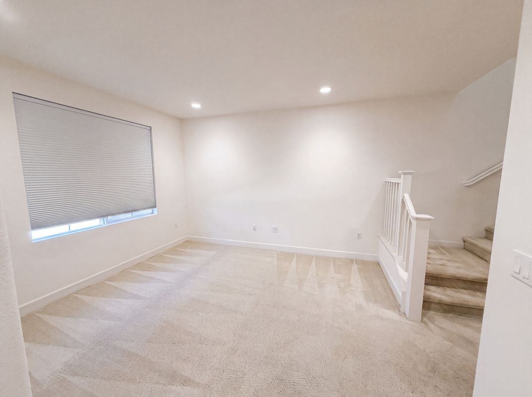 Photo 23 of 28 of 3120 E Yountville Dr, Ontario, CA