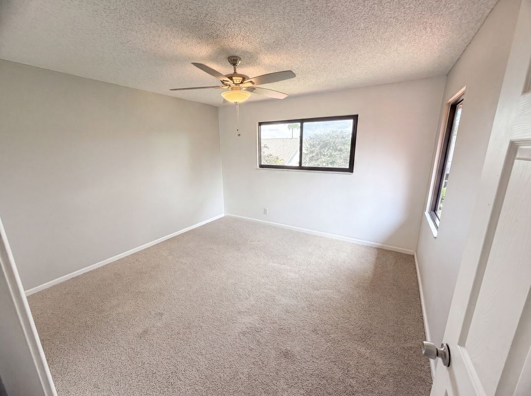 Photo 18 of 47 of 118 Waterway Rd, Royal Palm Beach, FL