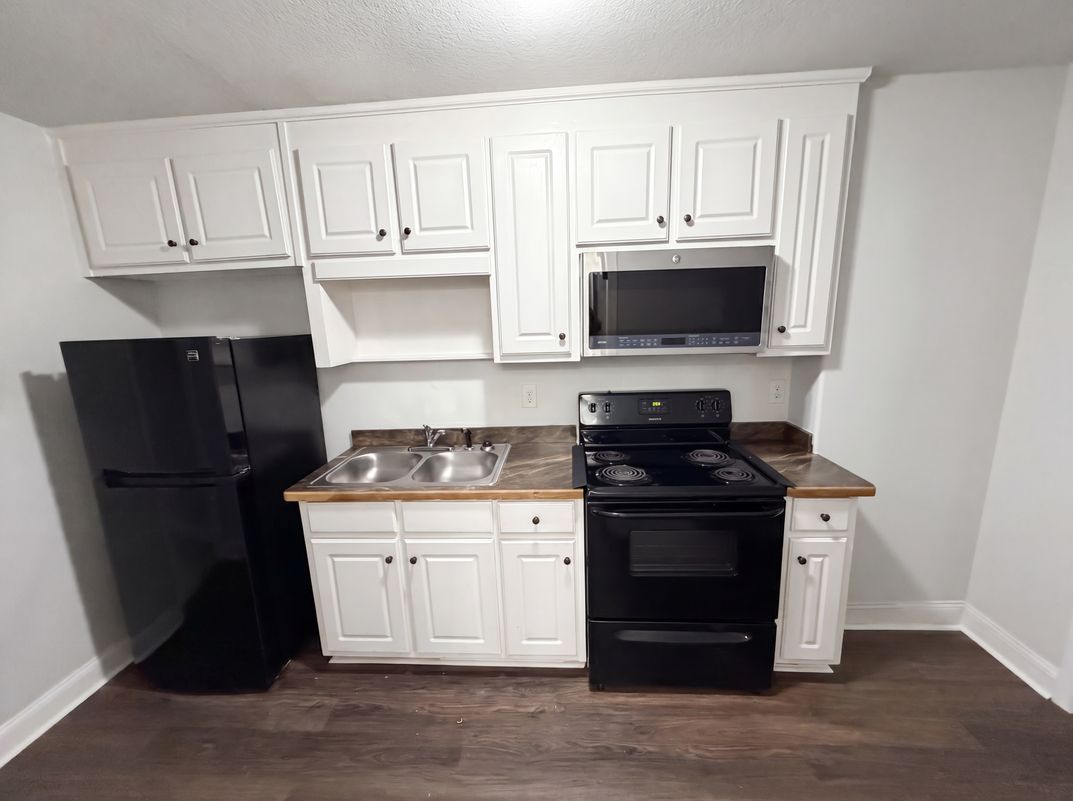 Photo 7 of 42 of 410 Redtail Rd, Jefferson, GA