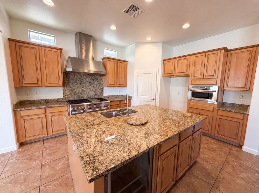 Photo 17 of 40 of 701 E Charlevoix Ave, Gilbert, AZ