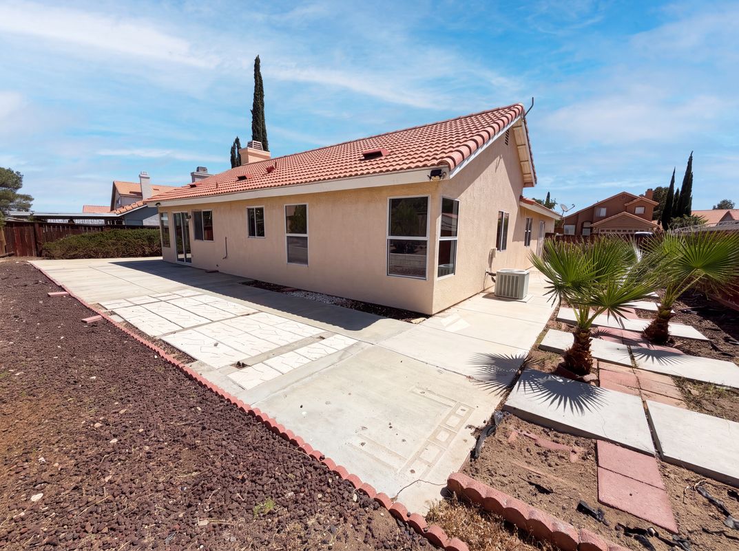 Photo 18 of 19 of 13154 Oberlin Ave, Victorville, CA