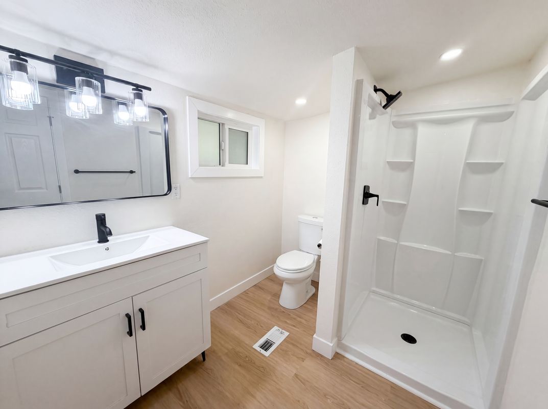 Photo 7 of 24 of 982 Oak Dr, Crestline, CA
