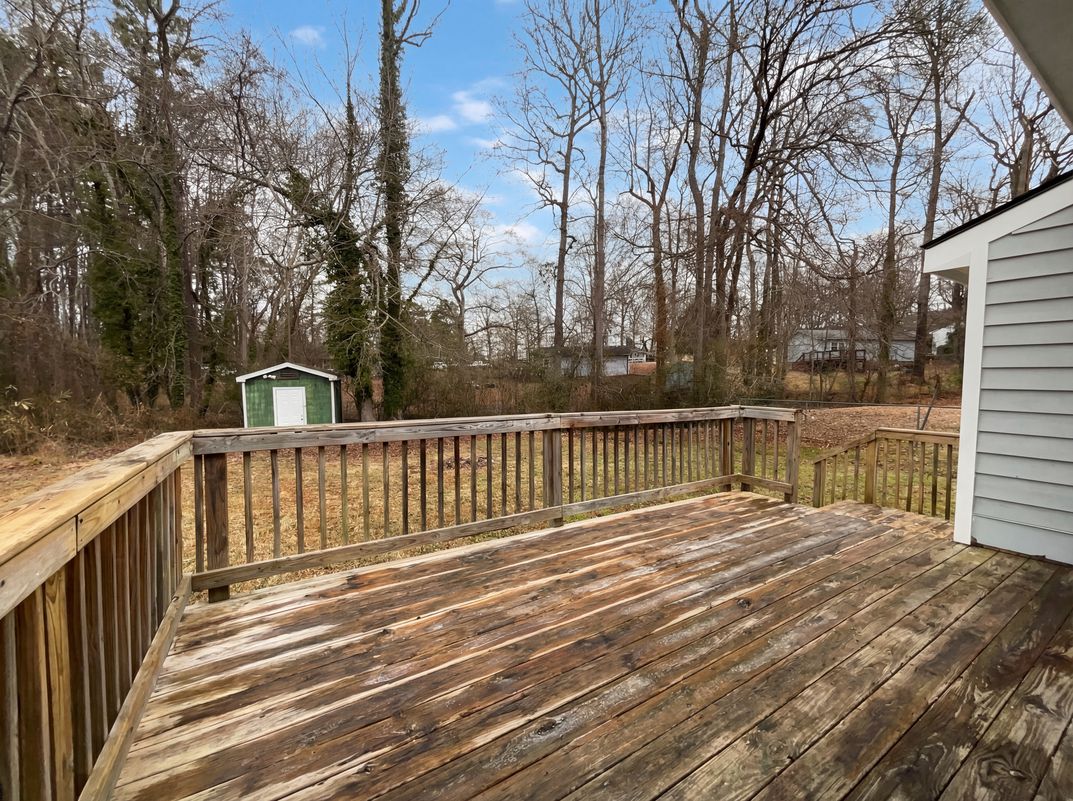 Photo 15 of 17 of 7309 Beaverwood Dr, Raleigh, NC