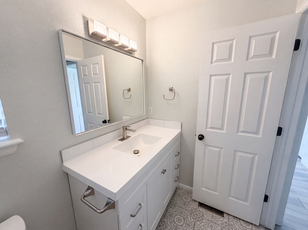 Photo 17 of 23 of 9379 W Ute Dr, Littleton, CO