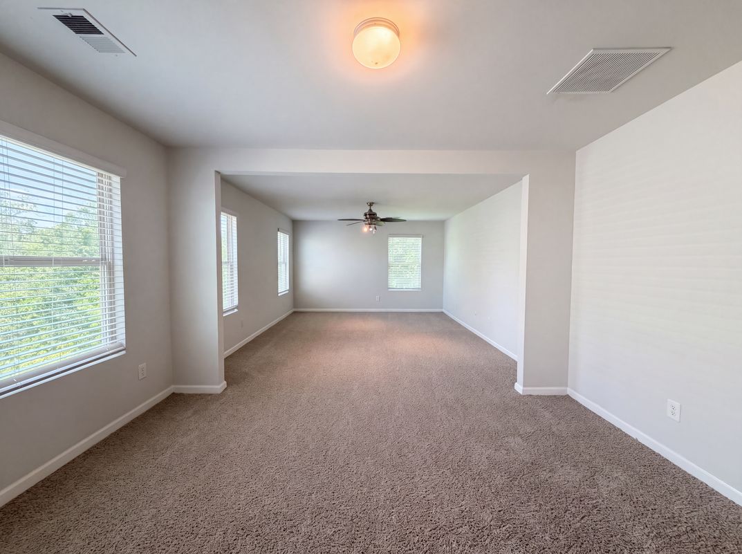 Photo 11 of 36 of 37 Possum Creek Way, Dallas, GA
