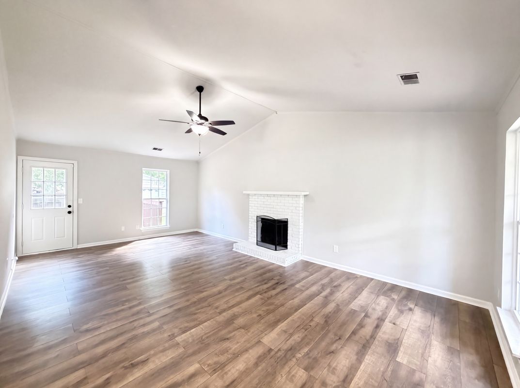 Photo 3 of 16 of 10244 Gloman Ct, Mint Hill, NC
