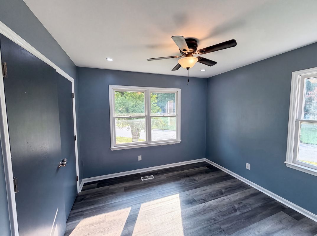 Photo 4 of 18 of 5601 Beaconsfield Rd, Charlotte, NC