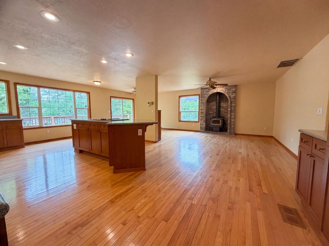 Photo 11 of 26 of 14292 SE Meadows Ln, Clackamas, OR