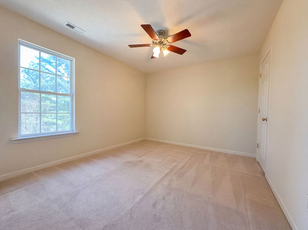 Photo 16 of 21 of 504 Ledyard Ct, Wake Forest, NC