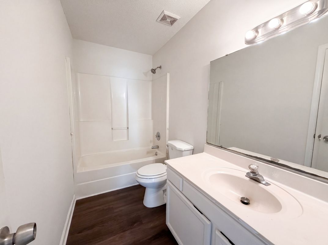 Photo 17 of 28 of 2028 Larson Ln, Goose Creek, SC