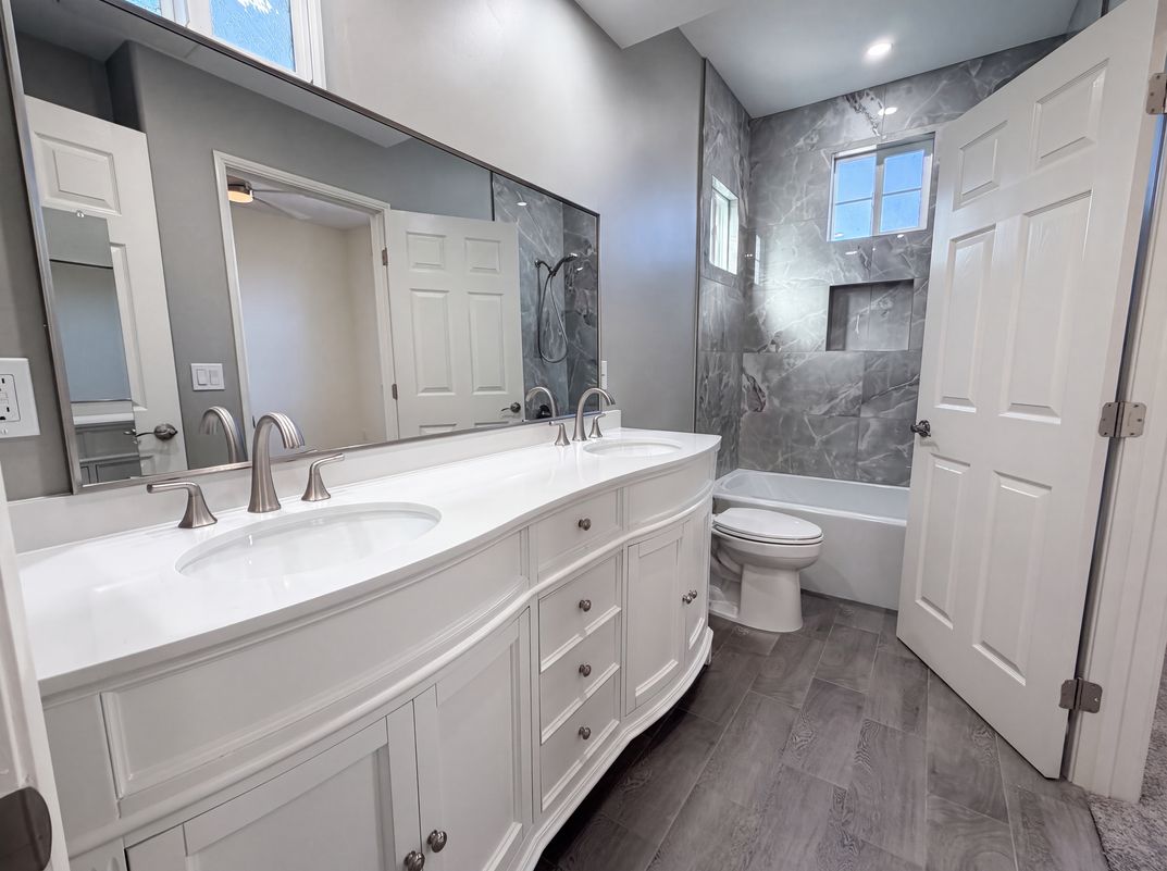 Photo 19 of 27 of 4099 Peninsula Dr, Carlsbad, CA