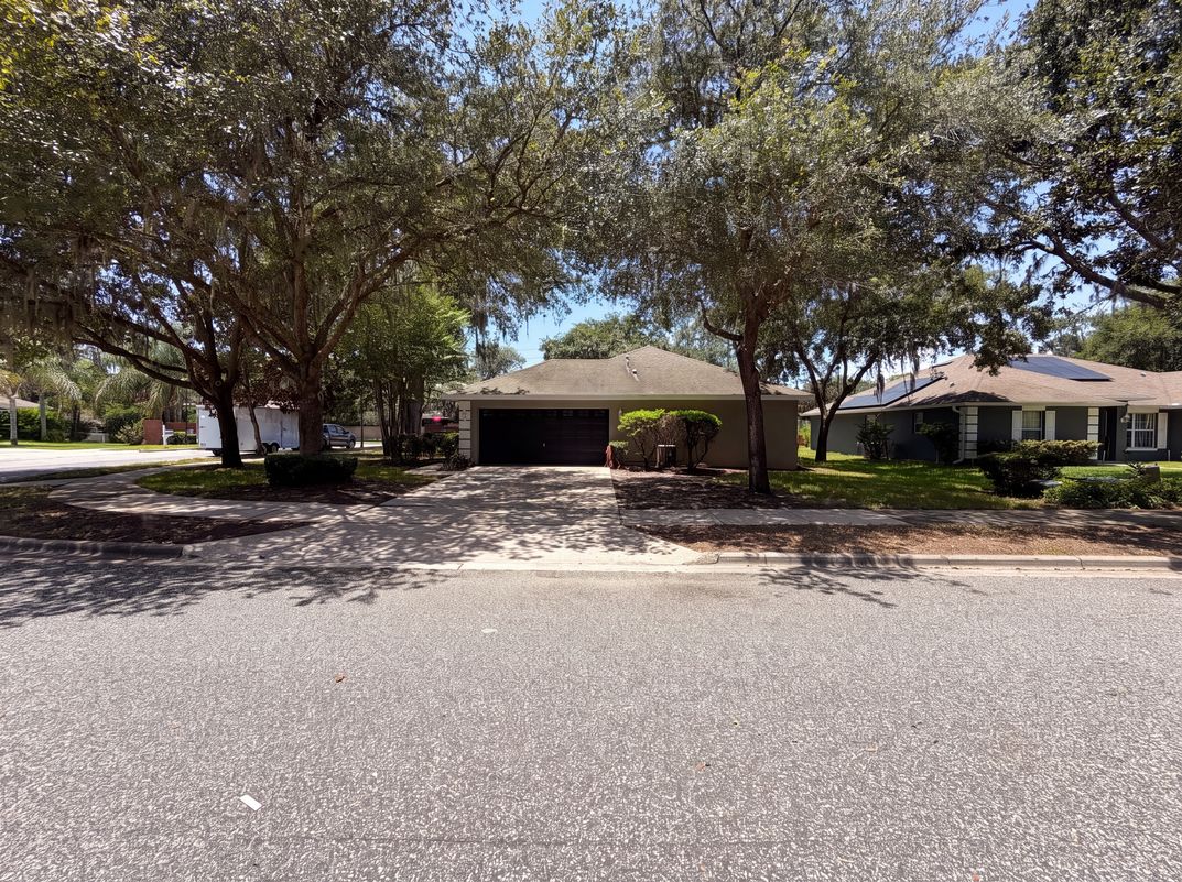 Photo 26 of 33 of 306 Garden Oak Ct, Apopka, FL