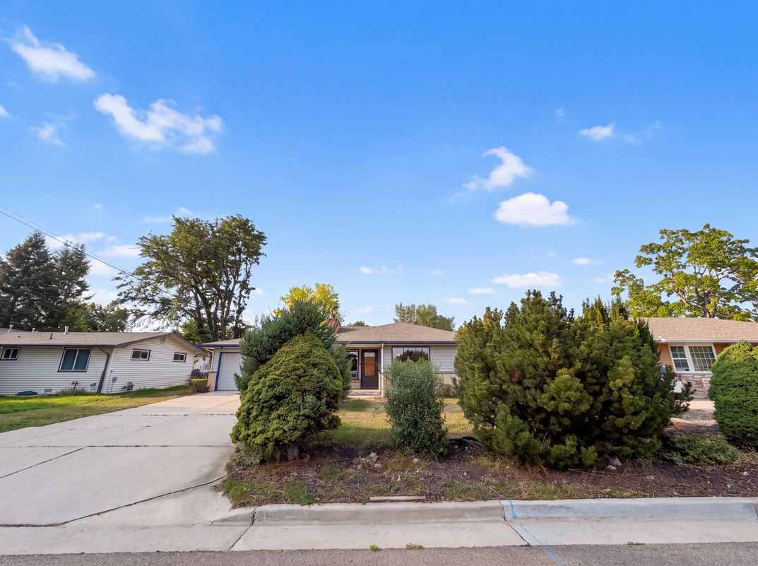 Photo 31 of 43 of 1535 W 15th St, Loveland, CO