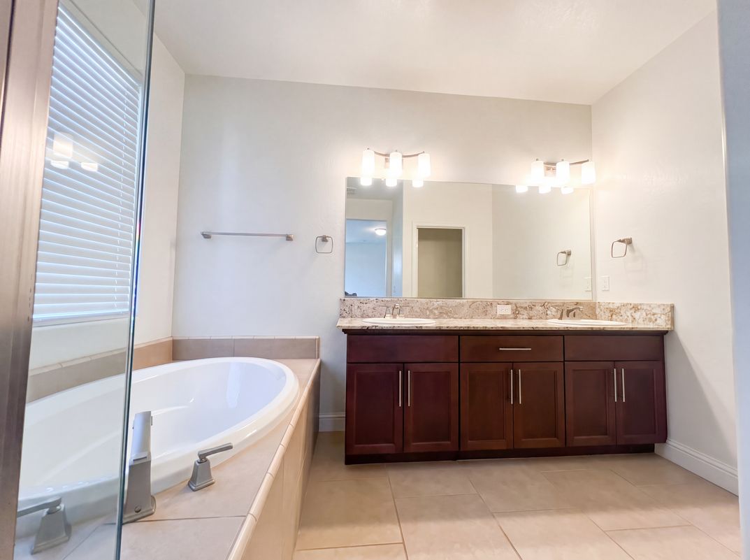Photo 11 of 20 of 3852 Morris Ave, Clovis, CA