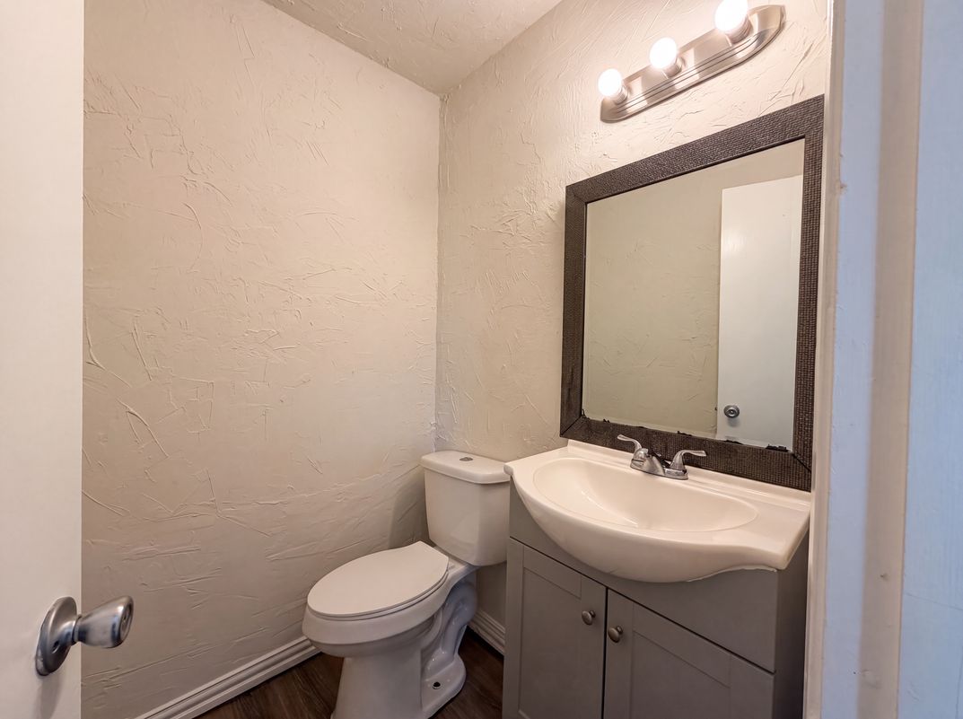 Photo 13 of 21 of 416 Tisdell Ln, Aubrey, TX