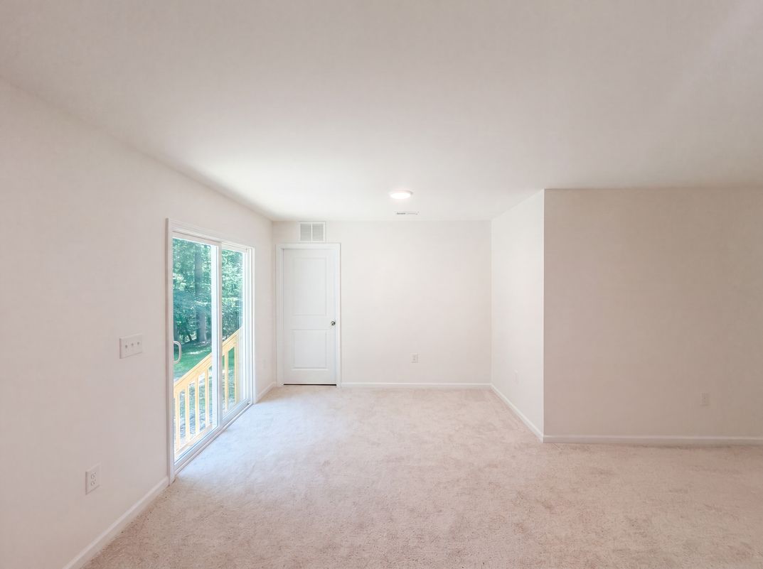 Property photo 3 of 25 Beechnut Ct