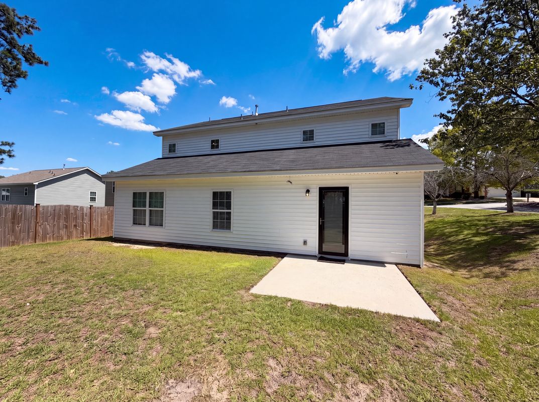 Photo 5 of 26 of 301 Rolling Knoll Dr, Columbia, SC