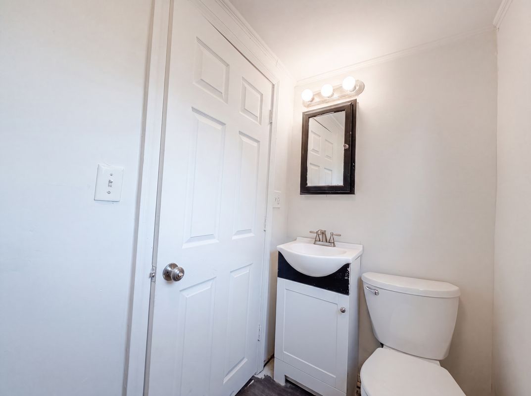 Photo 13 of 33 of 103 Goodridge St, Lynn, MA