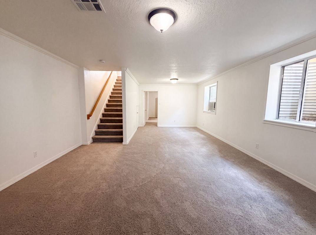 Photo 18 of 29 of 9809 Buckeye St NW, Albuquerque, NM