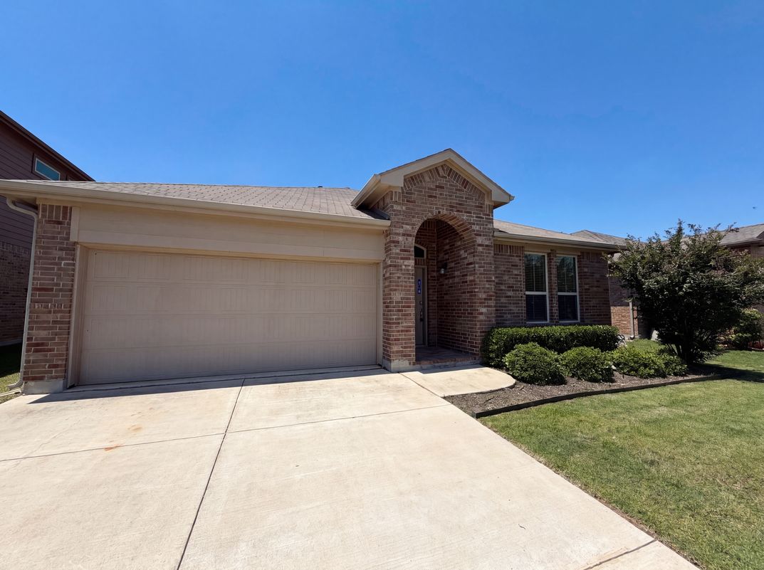 Photo 19 of 21 of 4312 Chicory Ct, Denton, TX