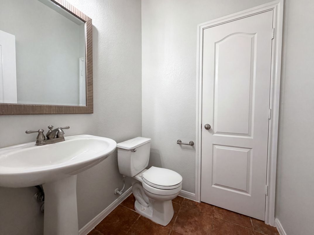 Photo 8 of 22 of 2404 Danciger Ln, Cedar Park, TX