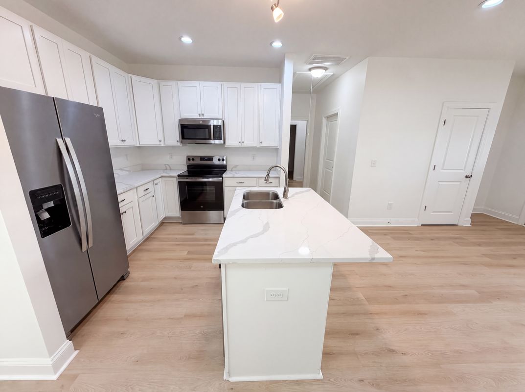 Photo 5 of 20 of 145 Pond Oak Ln, Columbia, SC