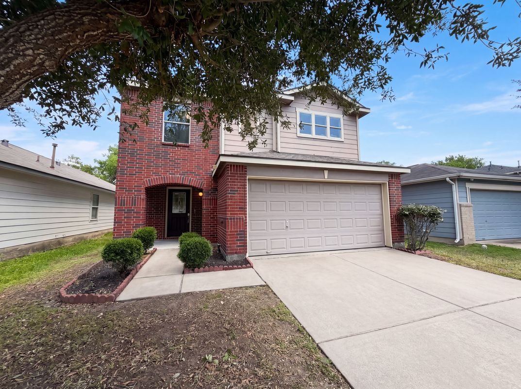 Photo 23 of 25 of 939 Staffordale Manor Ln, Houston, TX