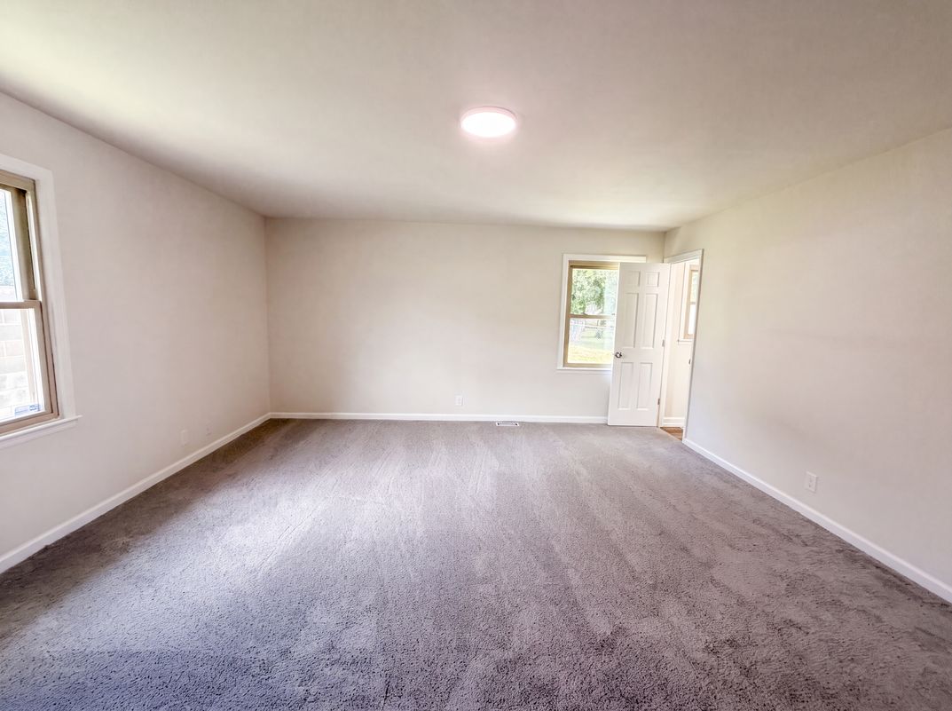 Photo 4 of 22 of 212 Islandia Ct W, Nashville, TN