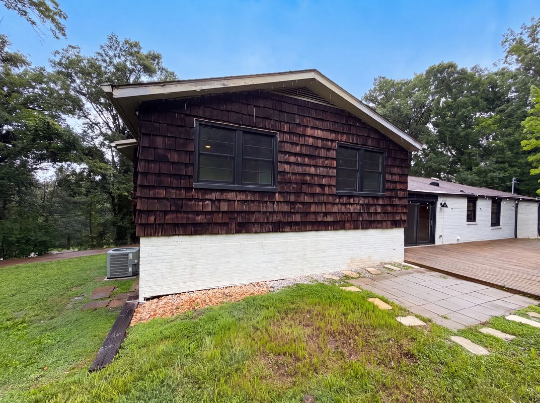 Photo 30 of 36 of 6112 Pinehurst Dr, Nashville, TN