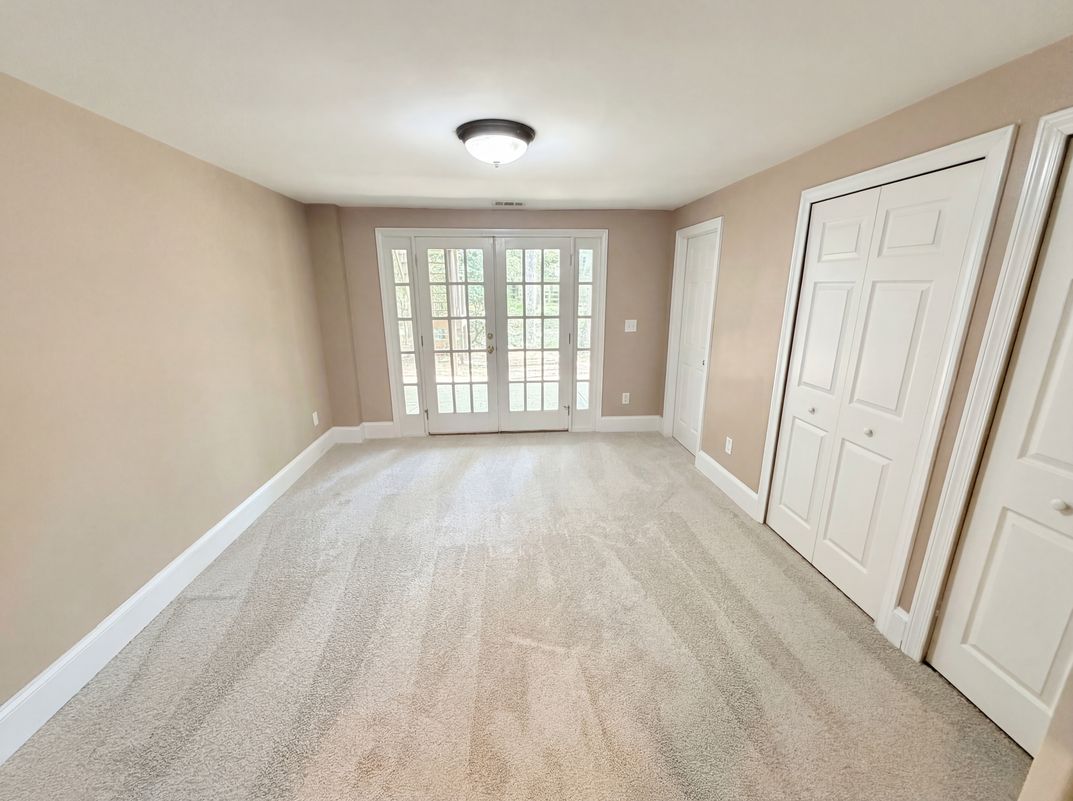 Photo 7 of 58 of 984 Forest Pond Ct, Marietta, GA
